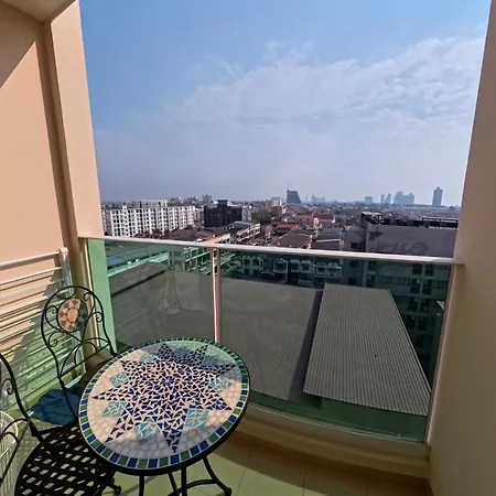1-bedroom Garden Tower Apartment Pattaya