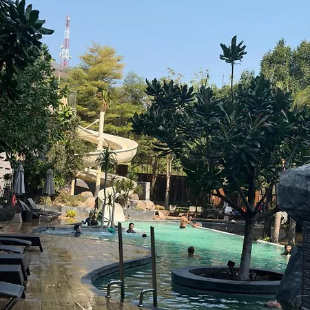 Apartment Alt Acco At Unixx South Pattaya