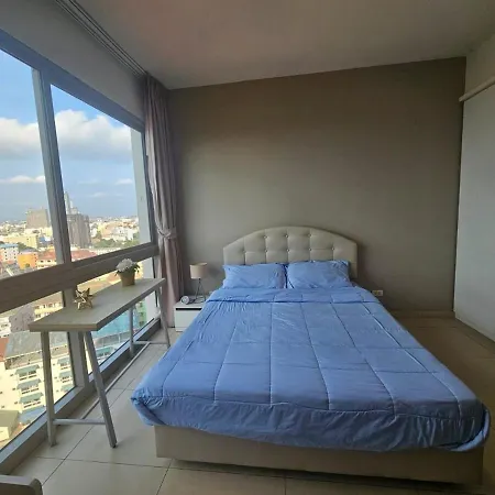 Alt Acco At Unixx South Apartment