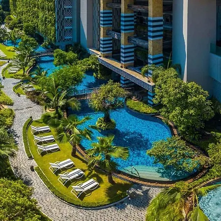 Riviera Jomtien Luxury 1 Bedroom Infinity Pool Sea Views Apartment