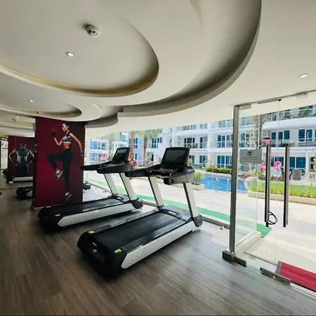 Apartment Grand Avenue - - New