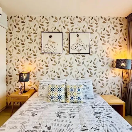 Apartment 1 Bedroom High Floor Close To Walking Street Pattaya