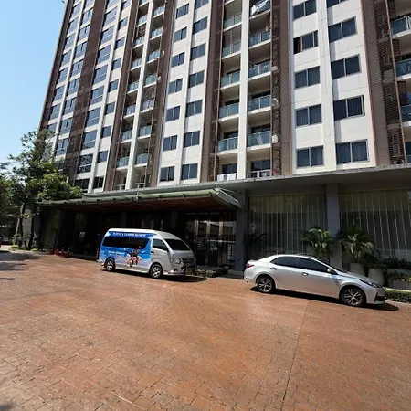 Alt Acco At Unixx South Apartment