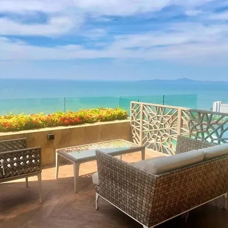 Riviera Jomtien Luxury 1 Bedroom Infinity Pool Sea Views *