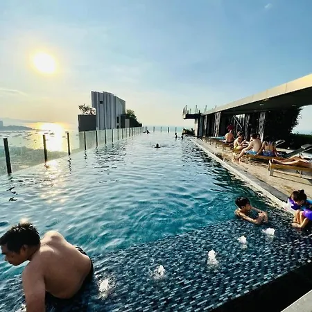 Apartment Pattaya, Location With Infinity Pool