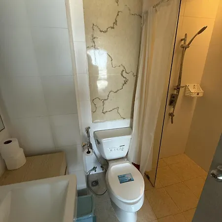 Atlantis 1 Bedroom With Balcony, Pool & Gym