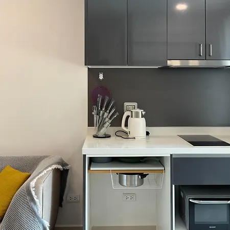 Arcadia Continental Free Electricity Apartment *