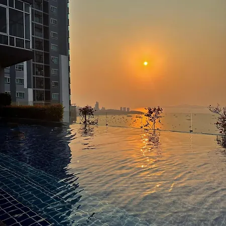Centric Sea 40th Floor Sea View Infinity Pool On The Floor 21 Terminal Centum Walking Street 6th Lane Temple Of Truth *