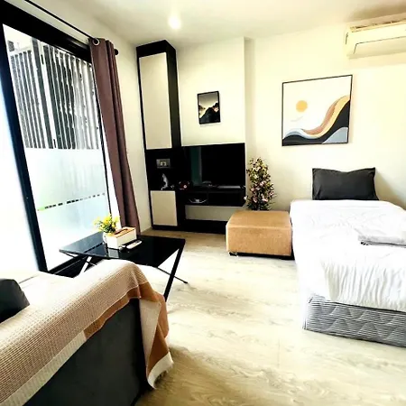 2 Bed Location-roof Infinity Pool *