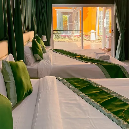 Apartment Magnitude 6 Bedroom In Pratumnak *