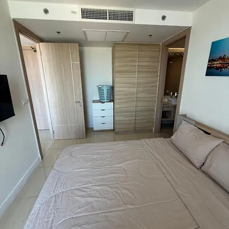Riviera Jomtien Luxury 1 Bedroom Infinity Pool Sea Views Apartment