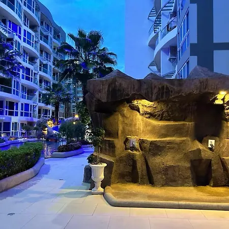 New! Pool View & Grand Avenue & Apartment Pattaya