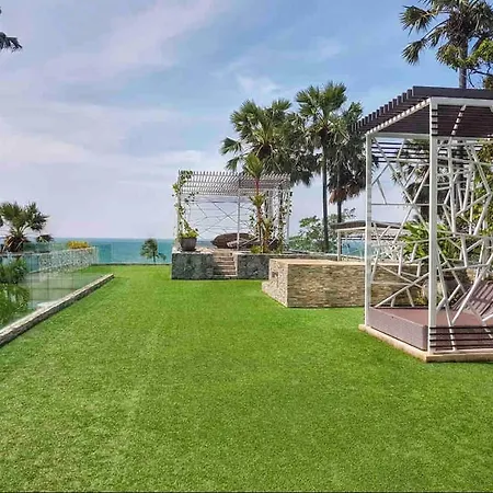 The Palm Sea View *