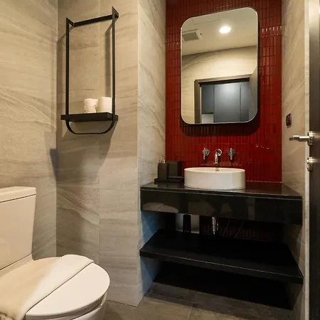 Apartment Edge By Ph Pattaya