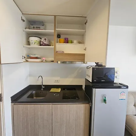 Alt Acco At Unixx South Apartment