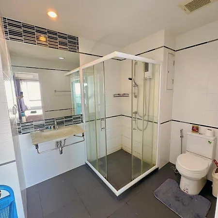 Centric Sea 21st Floor Sea View Floor Infinity Pool 21 Terminal Centara Walking Street 6th Lane Temple Of Truth Apartment