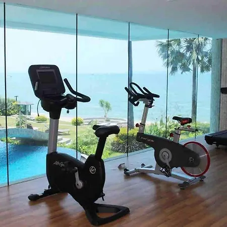 The Palm Sea View *
