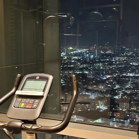 Centric Sea 40th Floor Sea View Infinity Pool On The Floor 21 Terminal Centum Walking Street 6th Lane Temple Of Truth Apartment *