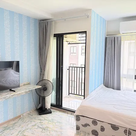 Vay Pothisan I Apartment