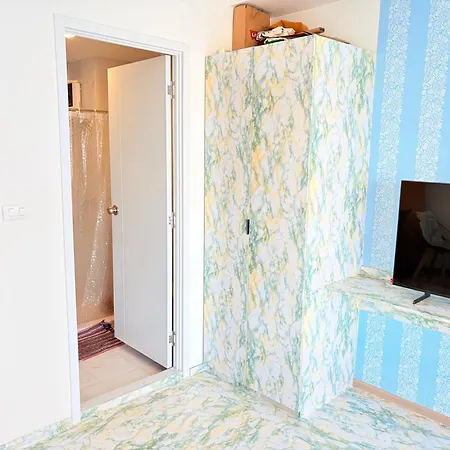 Apartment Vay Pothisan I Pattaya