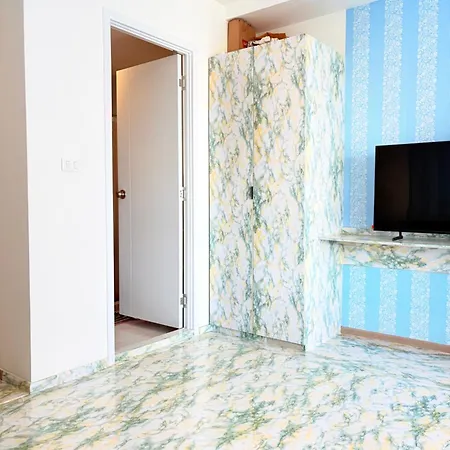 Apartment Vay Pothisan I