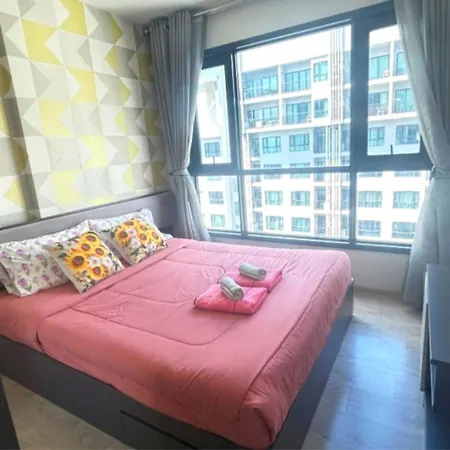 The Base Seaview Pattaya