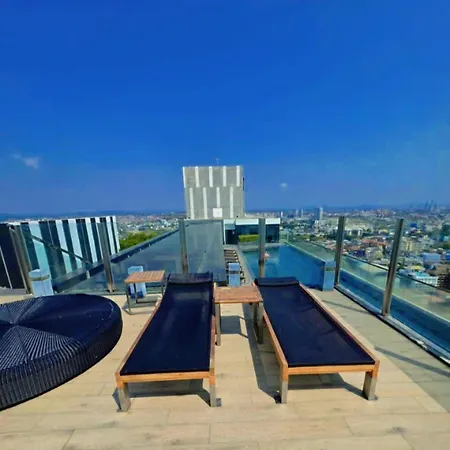 The Base Seaview Apartment Pattaya
