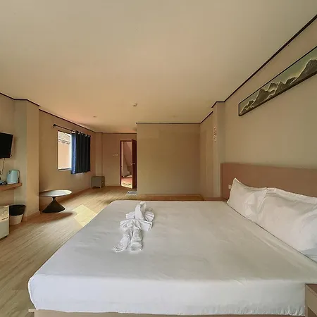 Cocoon Hideaway