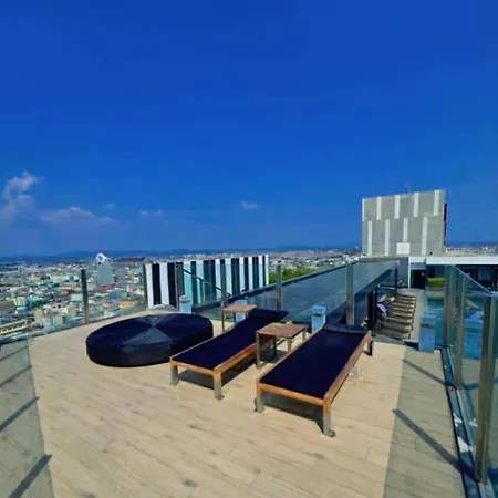 The Base Seaview Apartment