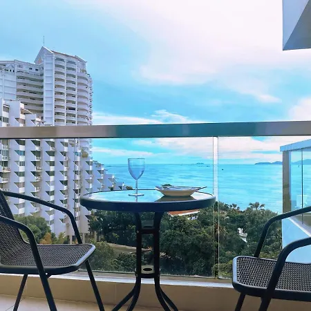 Apartment The Palm Sea View Pattaya