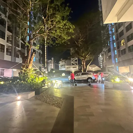 Apartment The Base Thai Pattaya