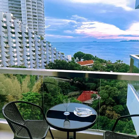 Apartment The Palm Sea View *