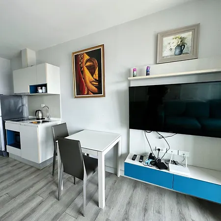 Apartment Centric Sea 40th Floor Sea View Infinity Pool On The Floor 21 Terminal Centum Walking Street 6th Lane Temple Of Truth Pattaya