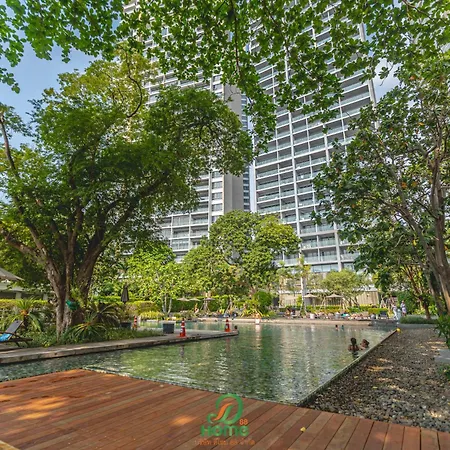Zire Wongamat By Silqstay V Apartment Pattaya