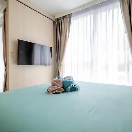 Olympus Garden Apartment *