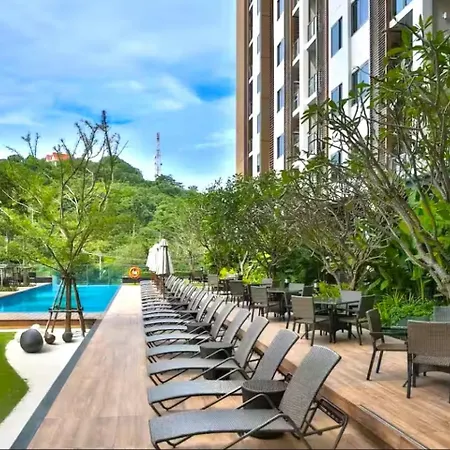 Unixx South Apartment *