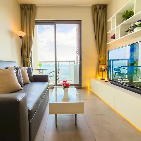Skyline Serenity By Mountain Park Apartment *