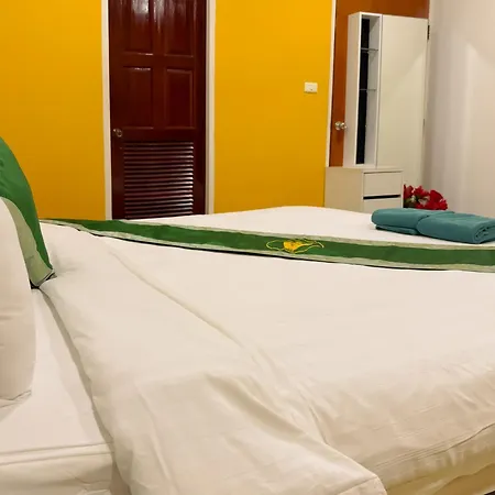 Magnitude 6 Bedroom In Pratumnak Apartment