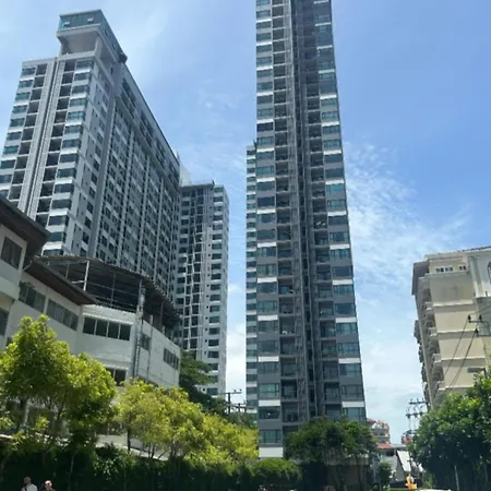 The Base Seaview Apartment Pattaya