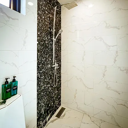 Magnitude 8 Bedroom In Palm Spring * Pattaya