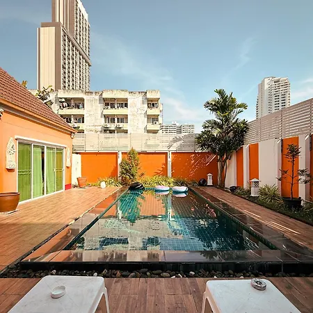 Apartment Magnitude 6 Bedroom In Pratumnak