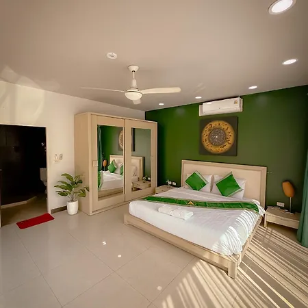 Apartment Magnitude 6 Bedroom In Pratumnak *