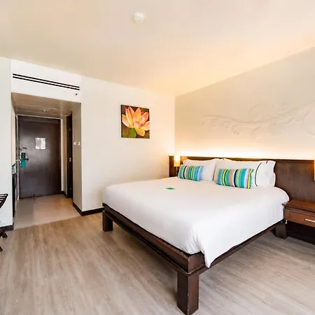 รีสอร์ท The Bayview 4*