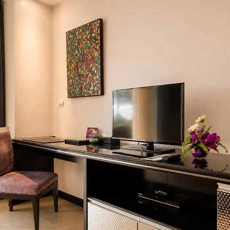 Nova Platinum Hotel 4*