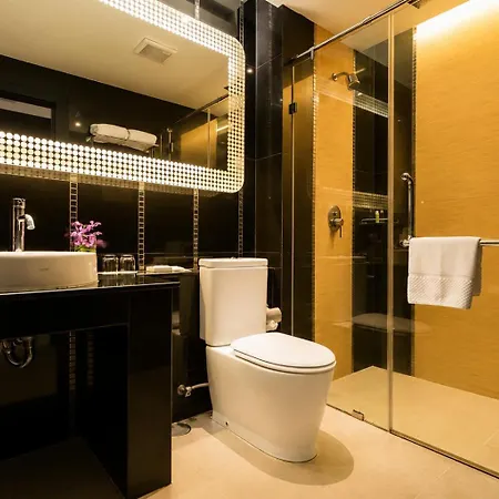 Nova Platinum Hotel 4*
