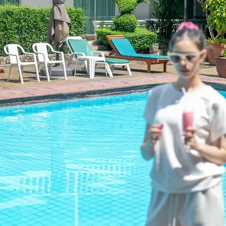 วินด์มิลล์รีสอร์ทโฮเทล พัทยา โรงแรม 4*