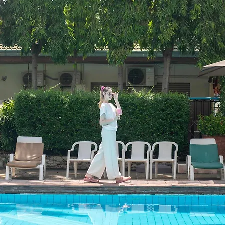 วินด์มิลล์รีสอร์ทโฮเทล พัทยา โรงแรม 4*
