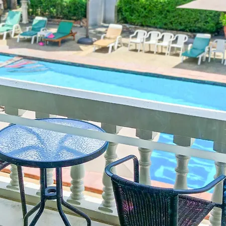 วินด์มิลล์รีสอร์ทโฮเทล พัทยา โรงแรม 4*