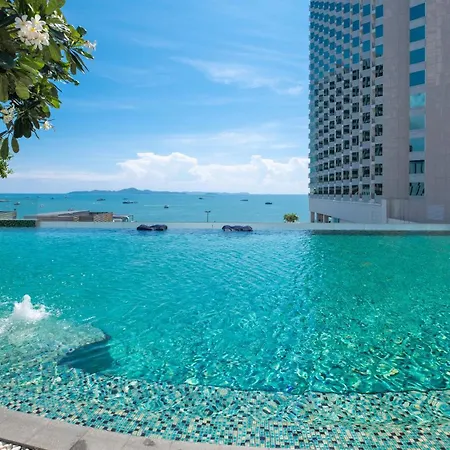 Hotel By Ihg