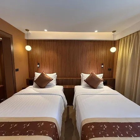 เบย์วอลค์ เรสซิเดนซ์ พัทยา - บาย ไทยวัฒน์ โรงแรม 3*